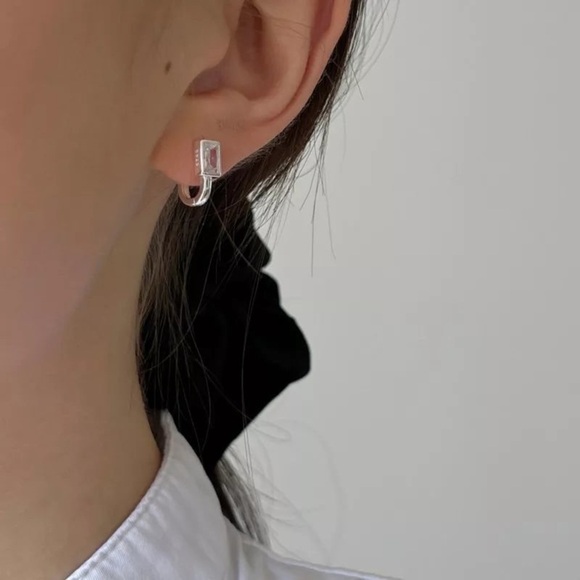 Jewelry - Silver Hoop Earrings with Baguette Crystal Accent - White